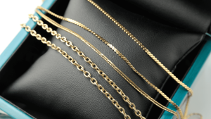 Fake gold necklaces 2025